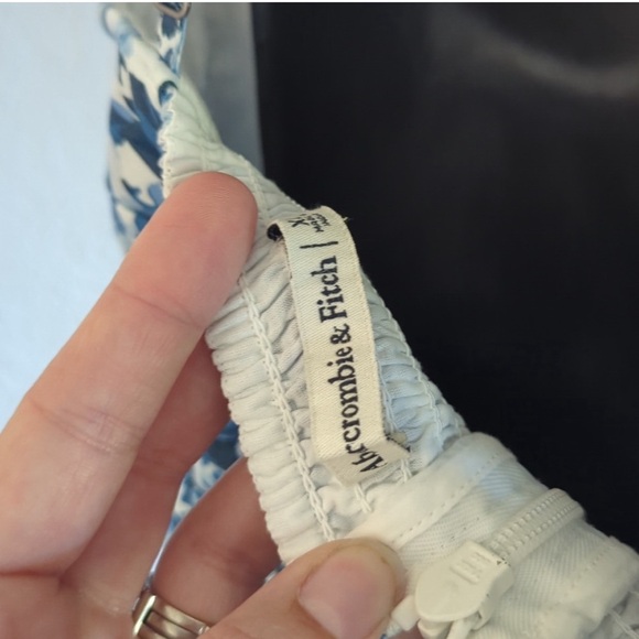 🍋✨ Abercrombie and Fitch Emerson strappy blue floral dress size xl - Picture 4 of 7